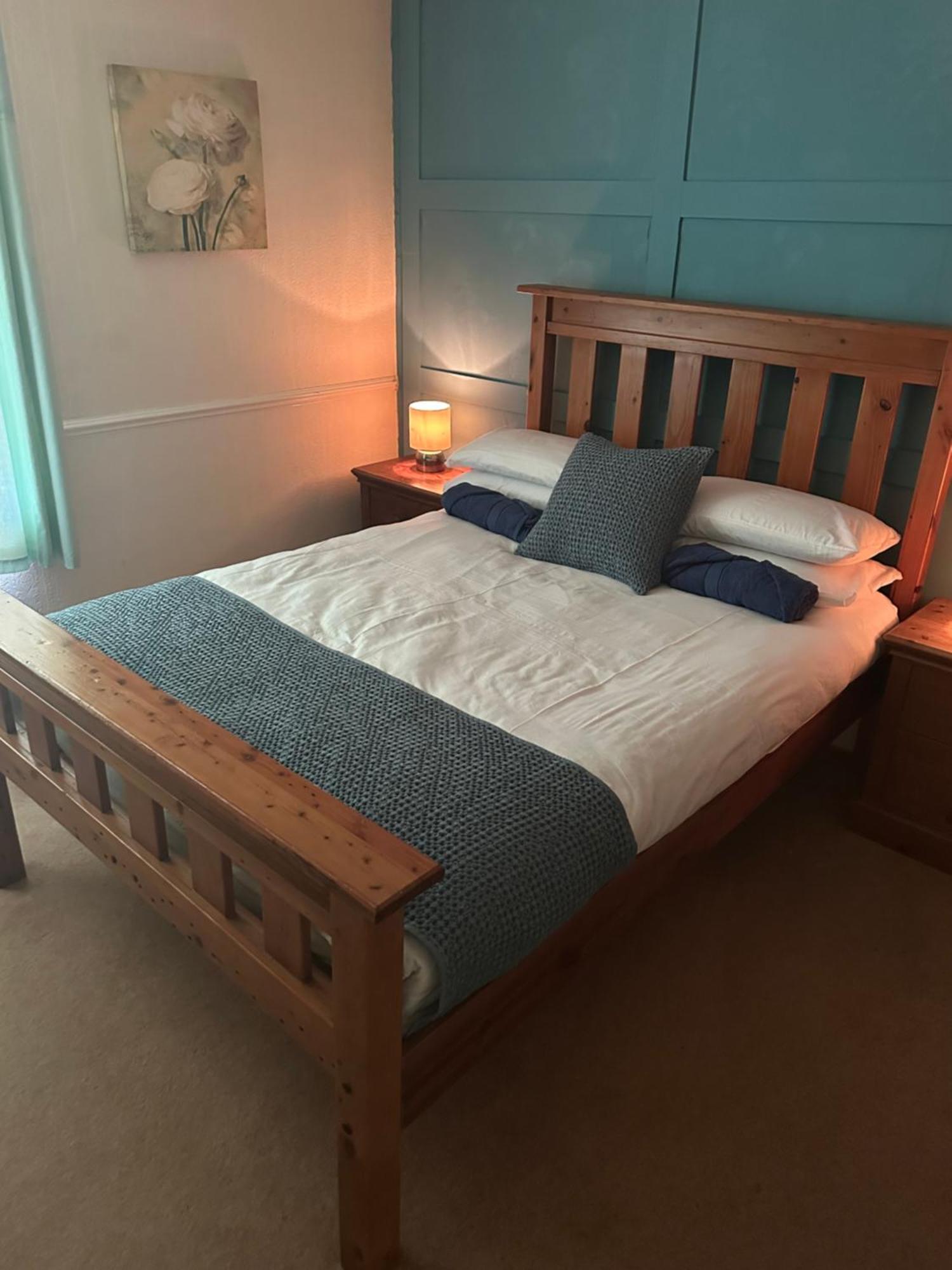 The Penruddocke Arms Bed & Breakfast Dinton  Eksteriør bilde